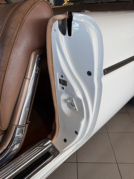Chrysler Imperial 27 of 30