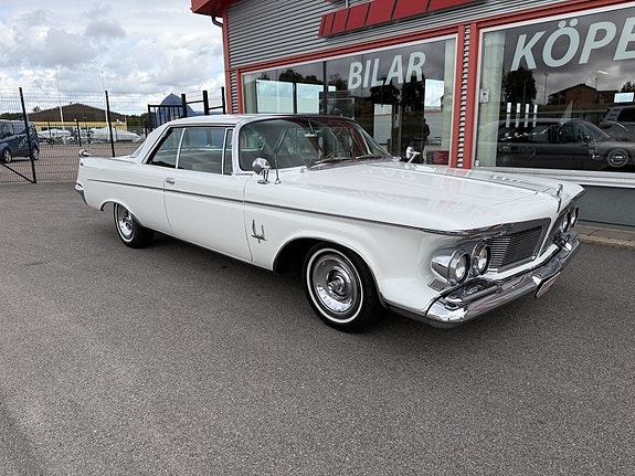 Chrysler Imperial 5 of 30