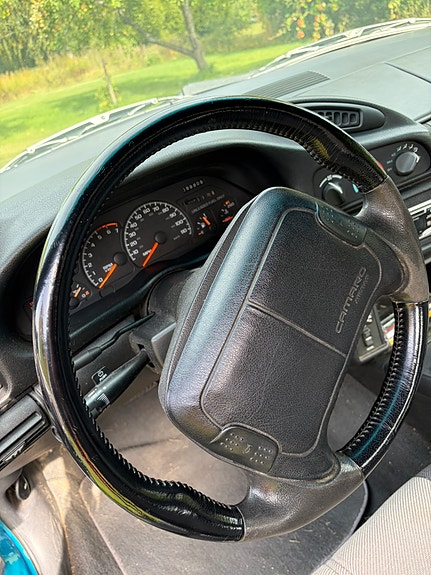 Chevrolet Camaro 6 of 18