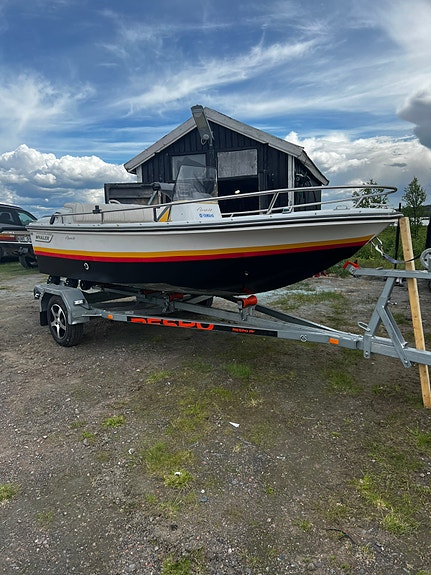 JET BÅT 2 of 3