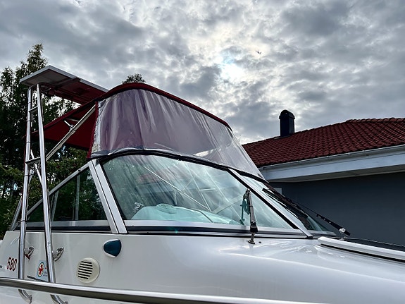 Olympic 580 C -15 | Suzuki DF140 -18 | Välutrustad, inomhusförvarad 8 of 10