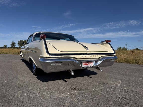 Chrysler Imperial 7 of 30