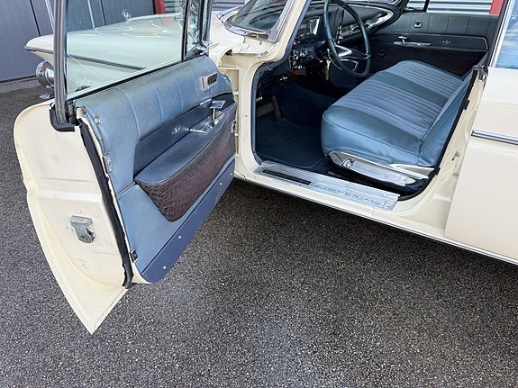 Chrysler Imperial 27 of 30
