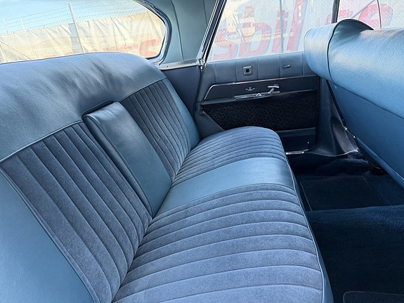 Chrysler Imperial 22 of 30
