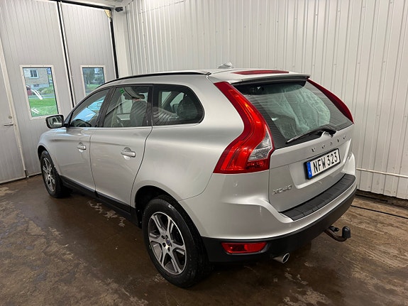 Volvo XC60 3 of 8
