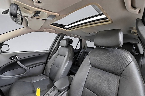 Saab 9-5 14 of 29