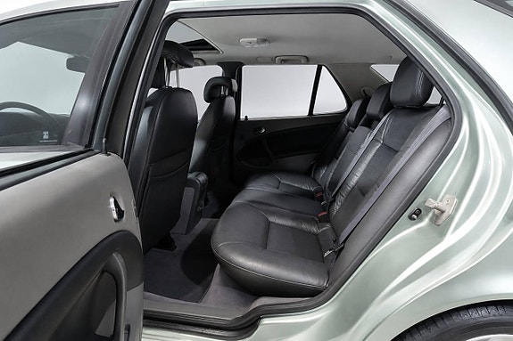 Saab 9-5 29 of 29