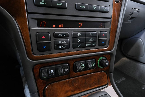 Saab 9-5 25 of 29