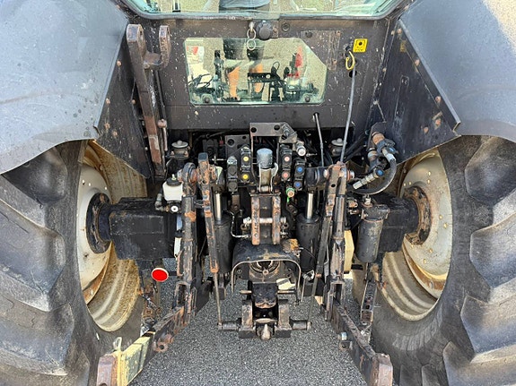 Valtra T190-4 – 200 hk – 2003 7 of 12