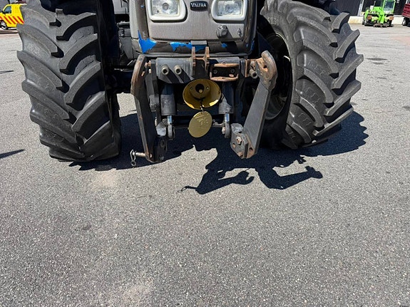 Valtra T190-4 – 200 hk – 2003 11 of 12