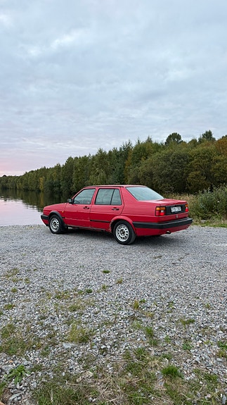 Volkswagen Jetta 5 of 11