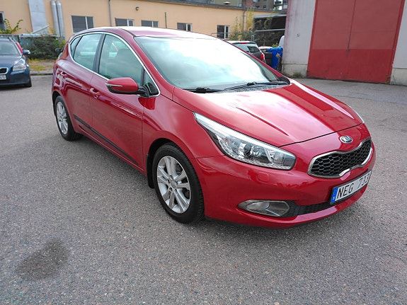 Kia Ceed 2 of 14