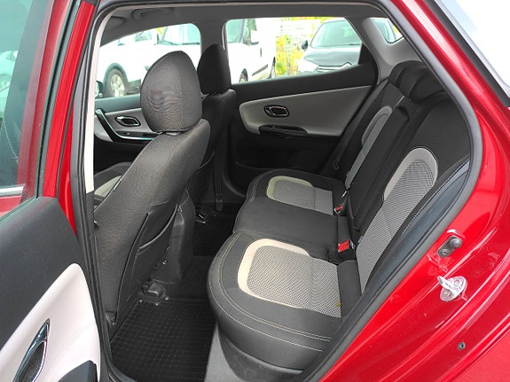 Kia Ceed 6 of 14