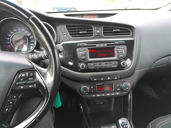 Kia Ceed 9 of 14