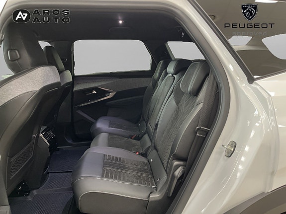 Peugeot 5008 9 of 15