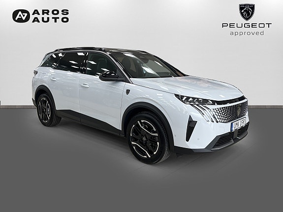 Peugeot 5008 3 of 15
