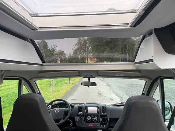 Adria 640 SLB Supreme Solcell AUTOMAT 11 of 12