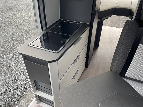 Adria 640 SLB Supreme Solcell AUTOMAT 8 of 12
