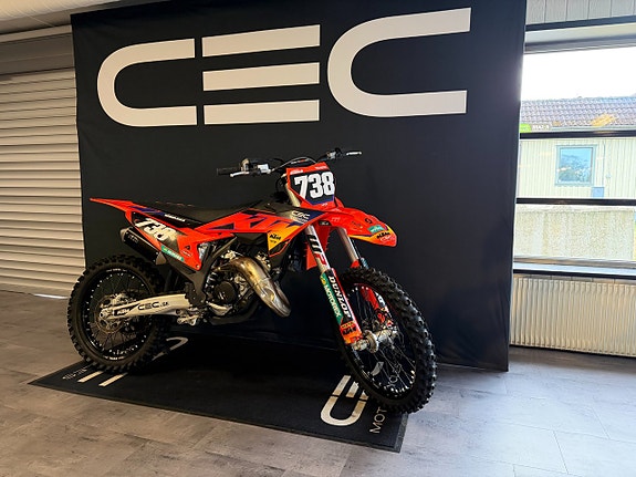 KTM SX 125 2 of 6