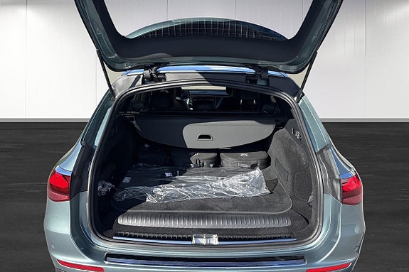 Mercedes-Benz E300 de 17 of 22