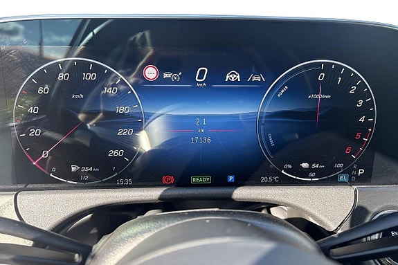 Mercedes-Benz E300 de 14 of 22