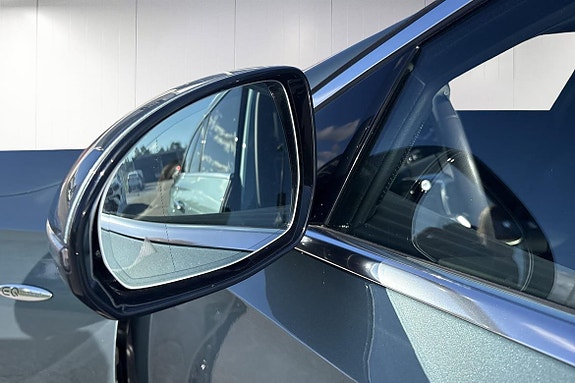 Mercedes-Benz E300 de 20 of 22