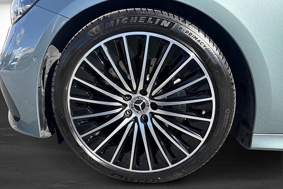 Mercedes-Benz E300 de 6 of 22