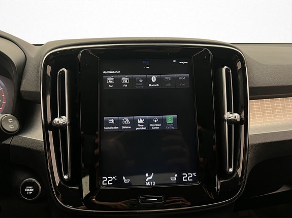 Volvo XC40 18 of 30