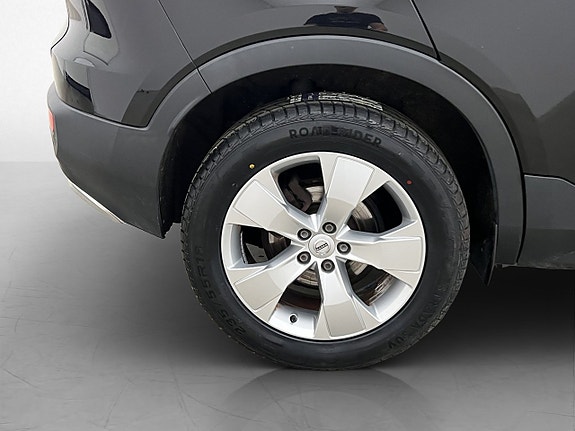 Volvo XC40 27 of 30