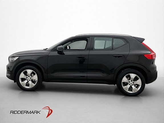 Volvo XC40 5 of 30