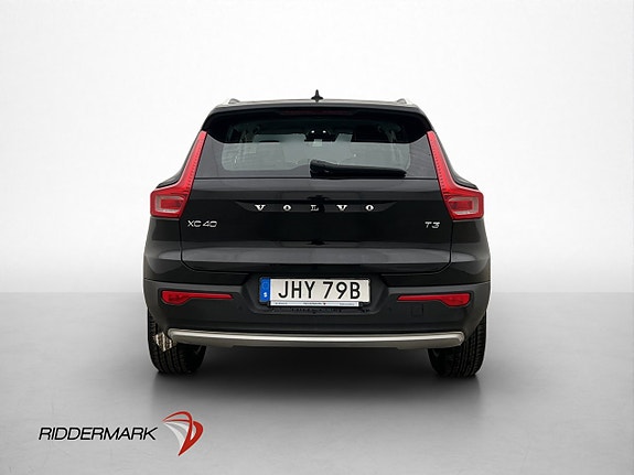 Volvo XC40 7 of 30