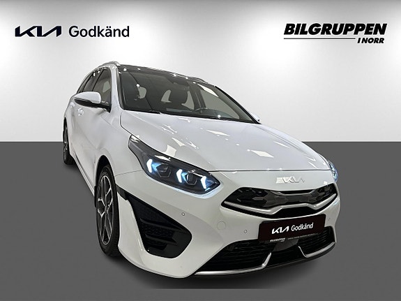 Kia Ceed 3 of 19