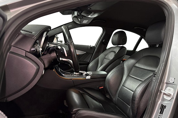 Mercedes-Benz C220 d 11 of 16