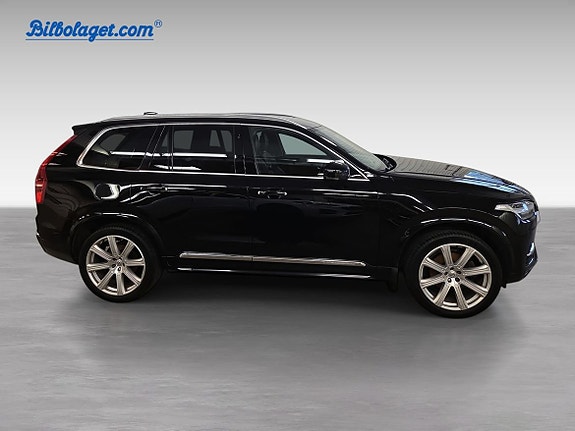 Volvo XC90 4 of 9