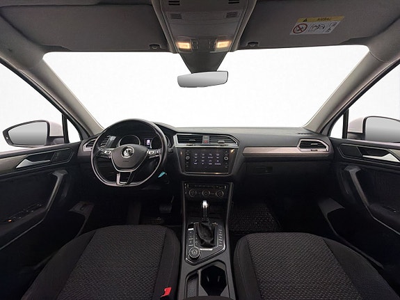 Volkswagen Tiguan Allspace 13 of 30