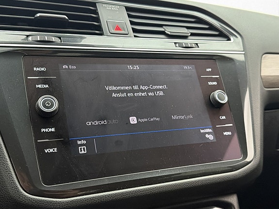 Volkswagen Tiguan Allspace 20 of 30