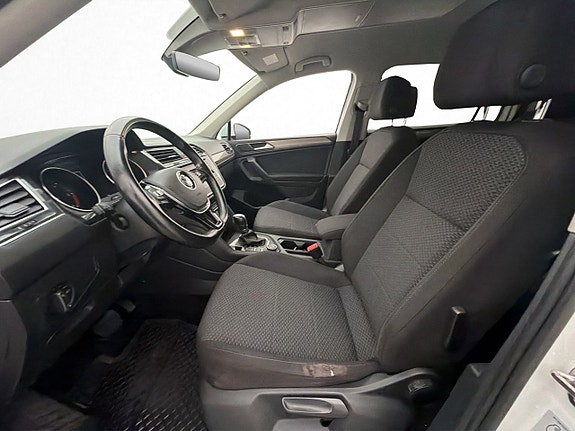 Volkswagen Tiguan Allspace 12 of 30