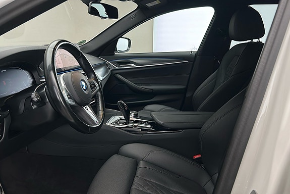 BMW 530e 10 of 26