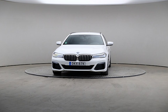 BMW 530e 3 of 26
