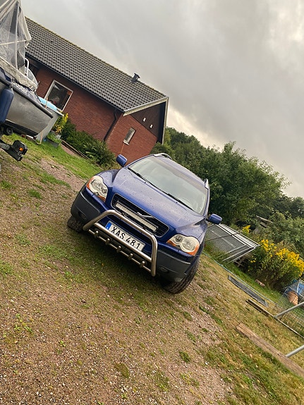 Volvo XC90 3 of 6
