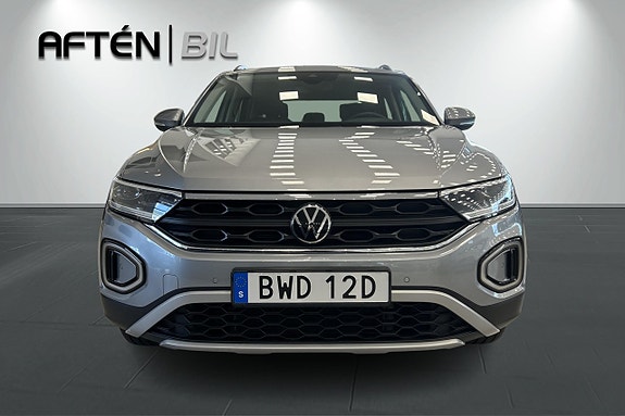 Volkswagen T-Roc 3 of 25
