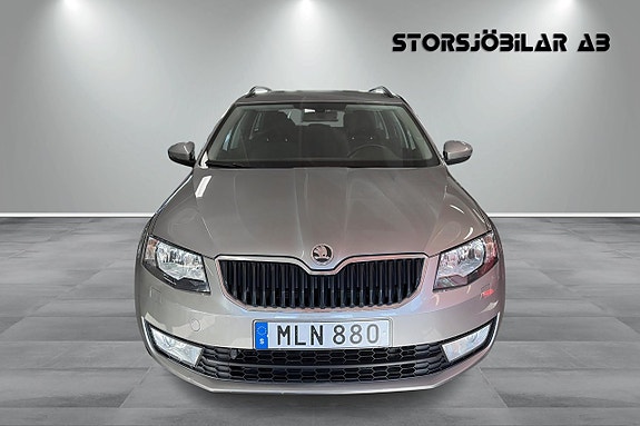 Skoda Octavia 8 of 18