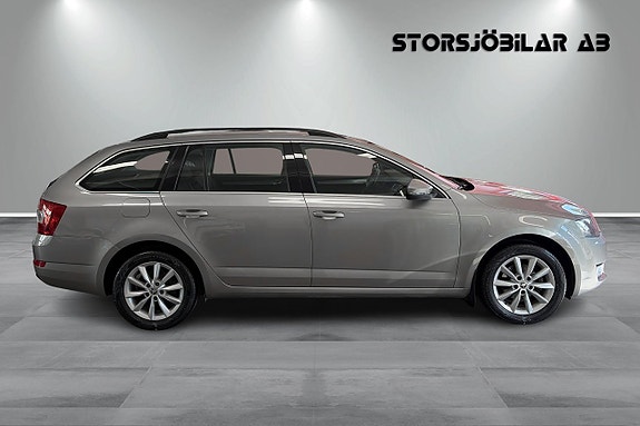 Skoda Octavia 2 of 18