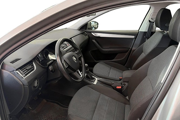 Skoda Octavia 9 of 18