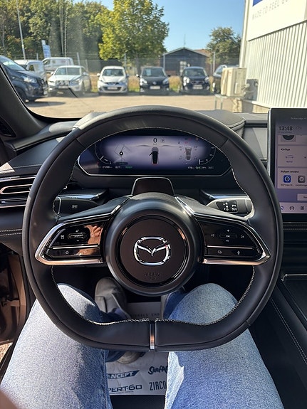 Mazda 6e 10 of 22