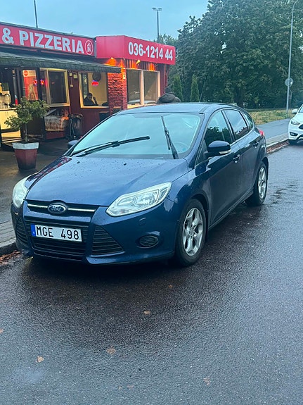 Ford Focus 3 of 6