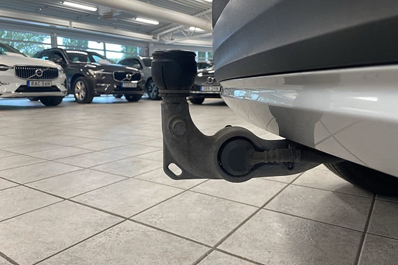 Volvo XC40 7 of 8