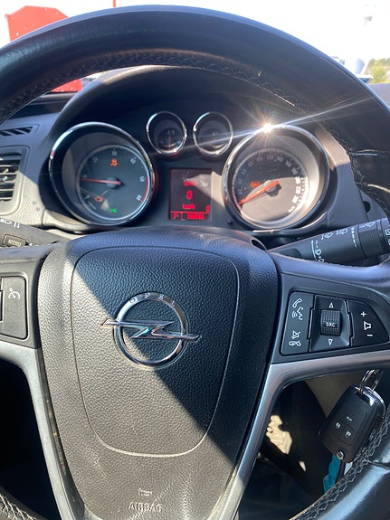 Opel Insignia 7 of 11
