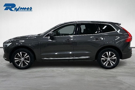 Volvo XC60 3 of 18