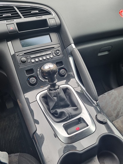 Peugeot 3008 6 of 7